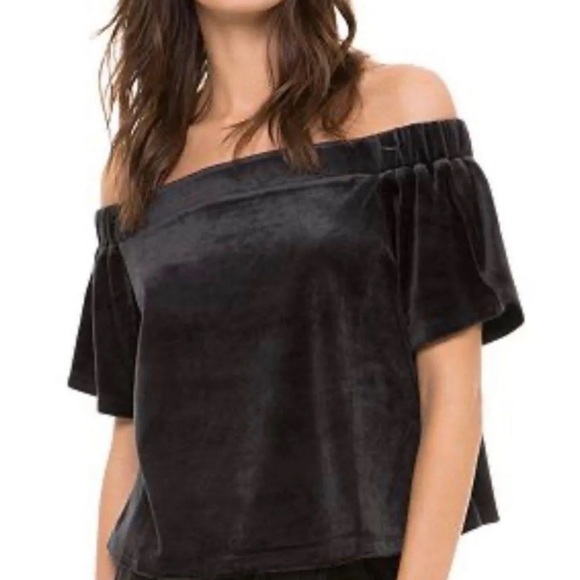Juicy Couture Pitch Black Velour Off Shoulder Top, Women’s Size Small. - Picture 1 of 12